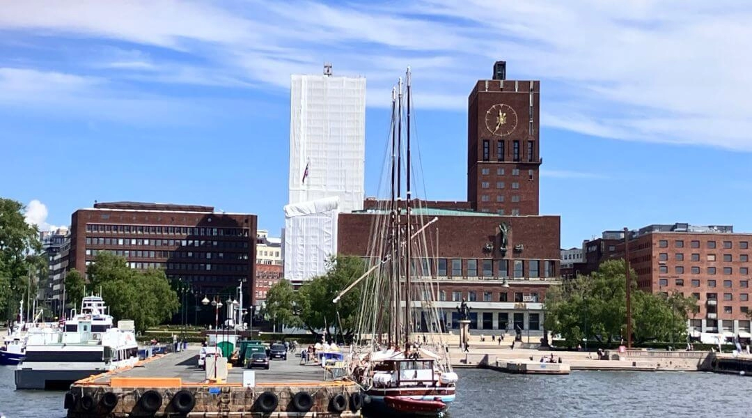 Ratusz w Oslo i Aker Brygge